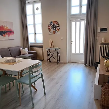 Apartment Quattro B Cuneo